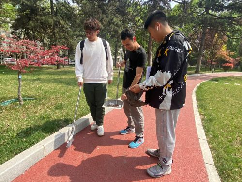 员工清扫.jpg