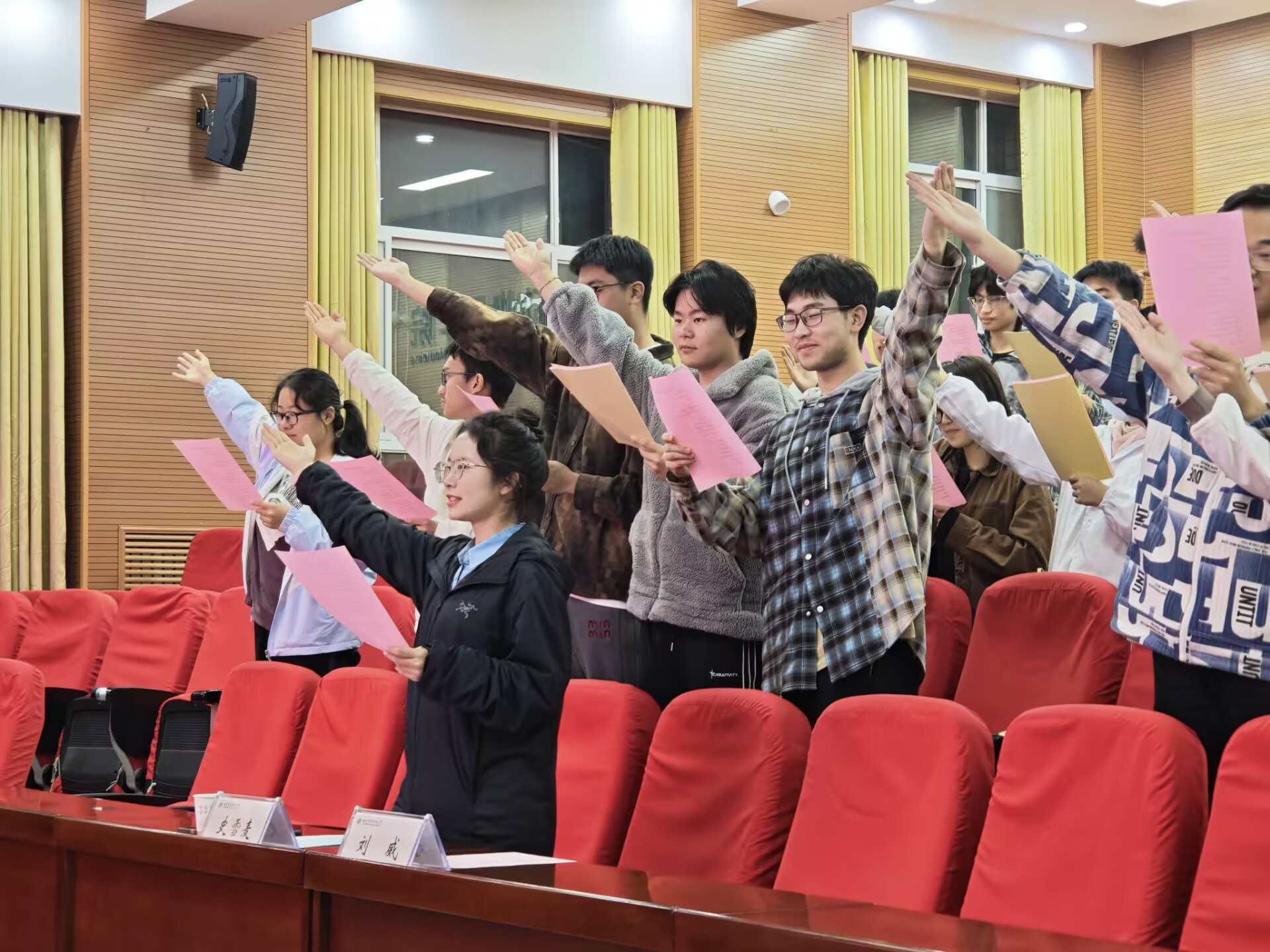 史老师和团分校投入练习.jpg