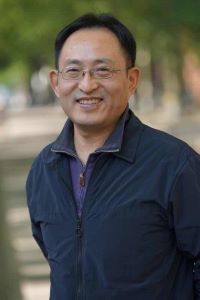 83f9904e0e8c439d87af4a141e6e5c0c.jpg 萧飒教授.jpg