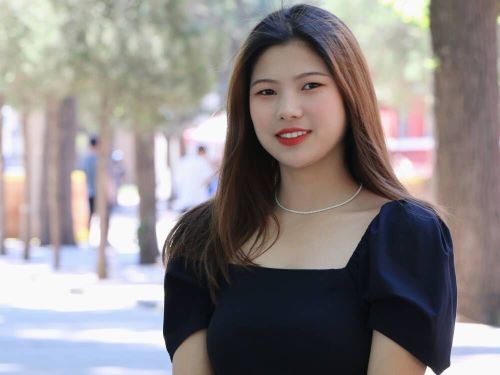 1d4071996fd740c2a82e88e82ae63d5e.jpg 李林密.jpg