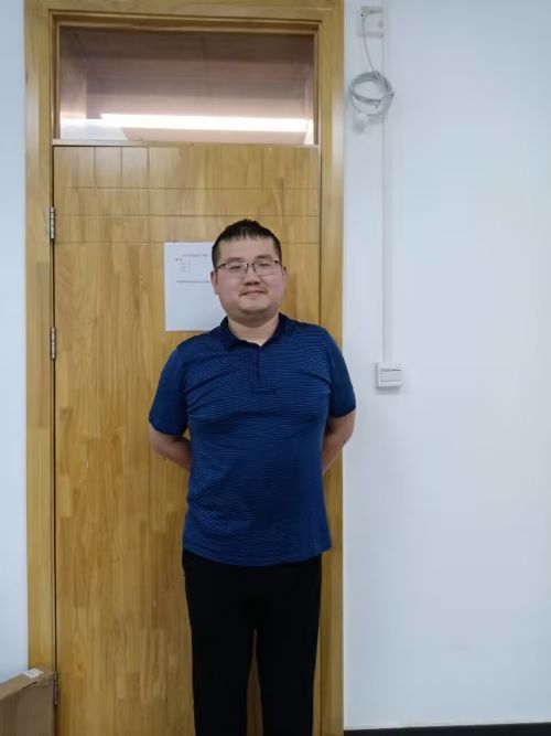 7046870f84a341a3867a633510061967.jpg 庄深.jpg