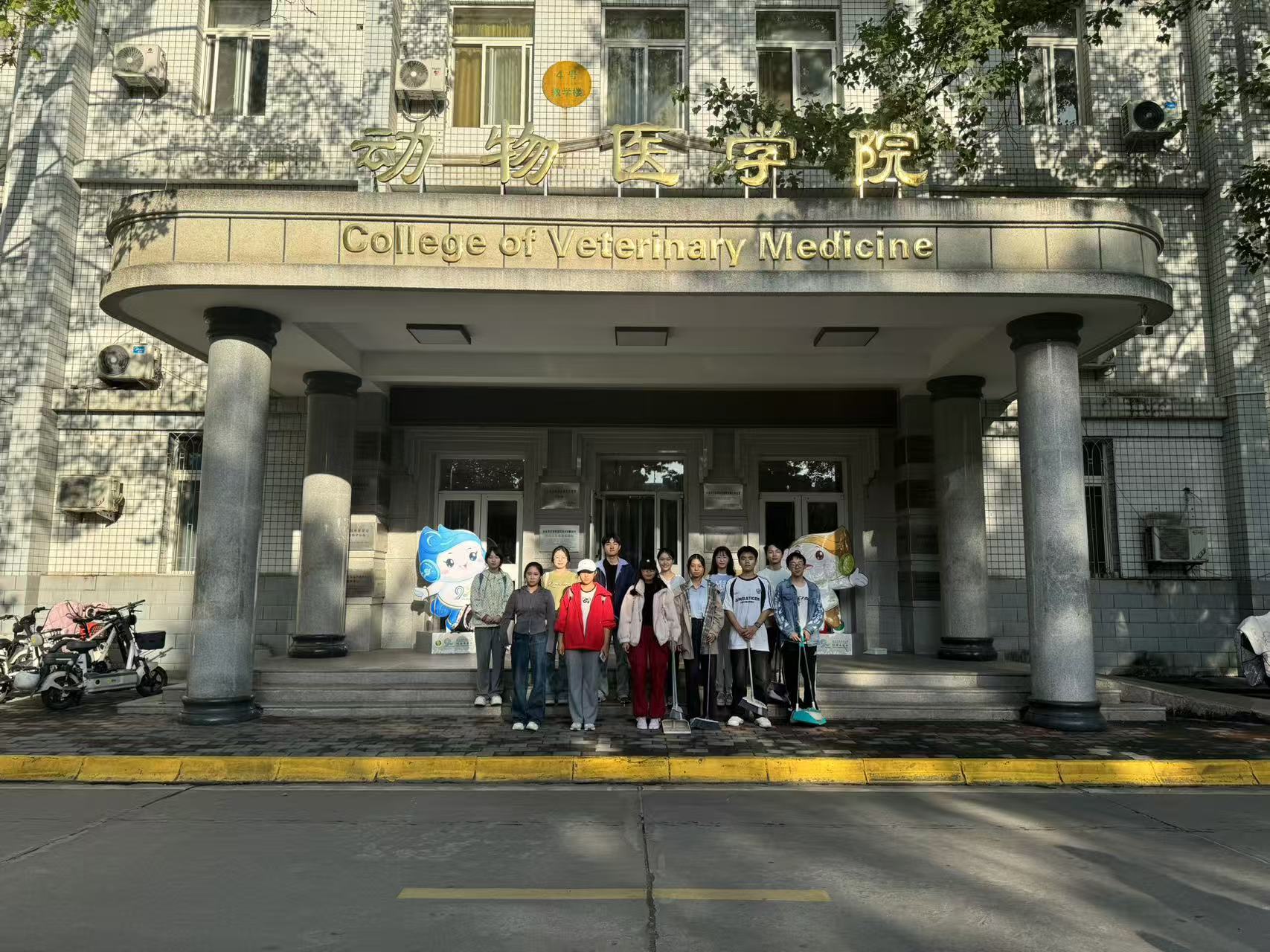 志愿者合照.jpg