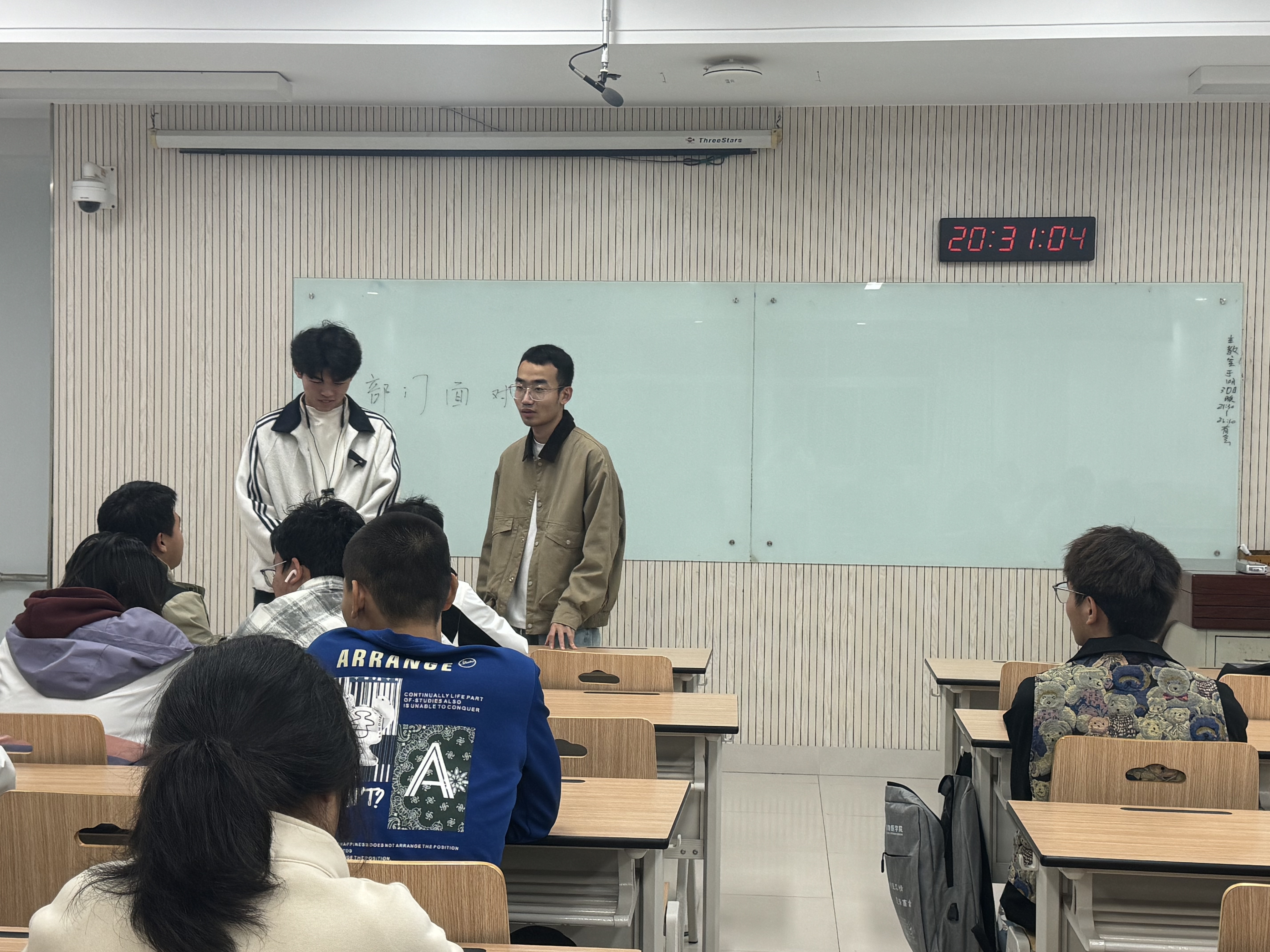 a83df29ff9dc69b3b9fee2a13146c711.png