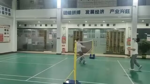 挥拍迎新春，寒假运动正当时.jpg