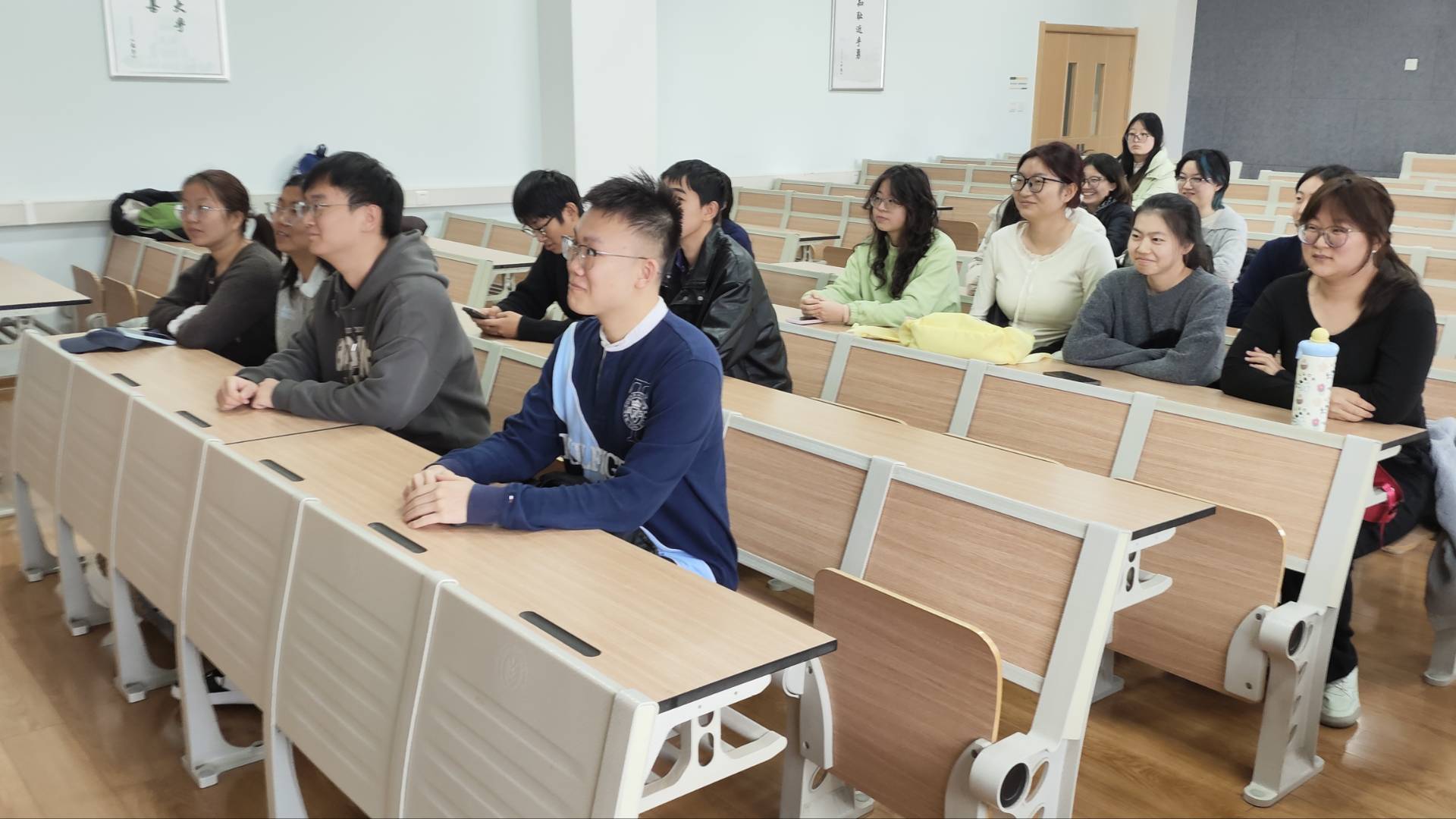 活动照片2.jpg